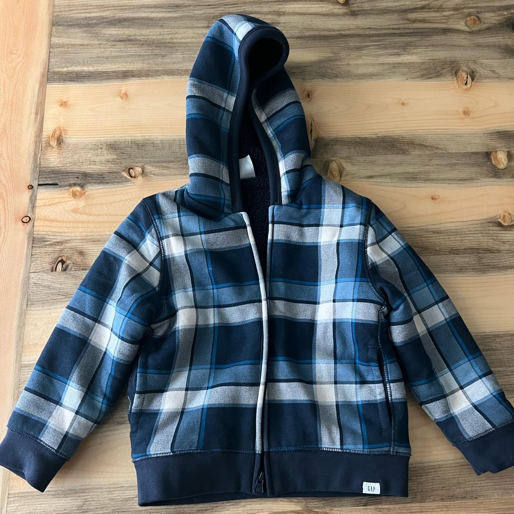5T Baby Gap Kids Sherpa lined zip up hoodie